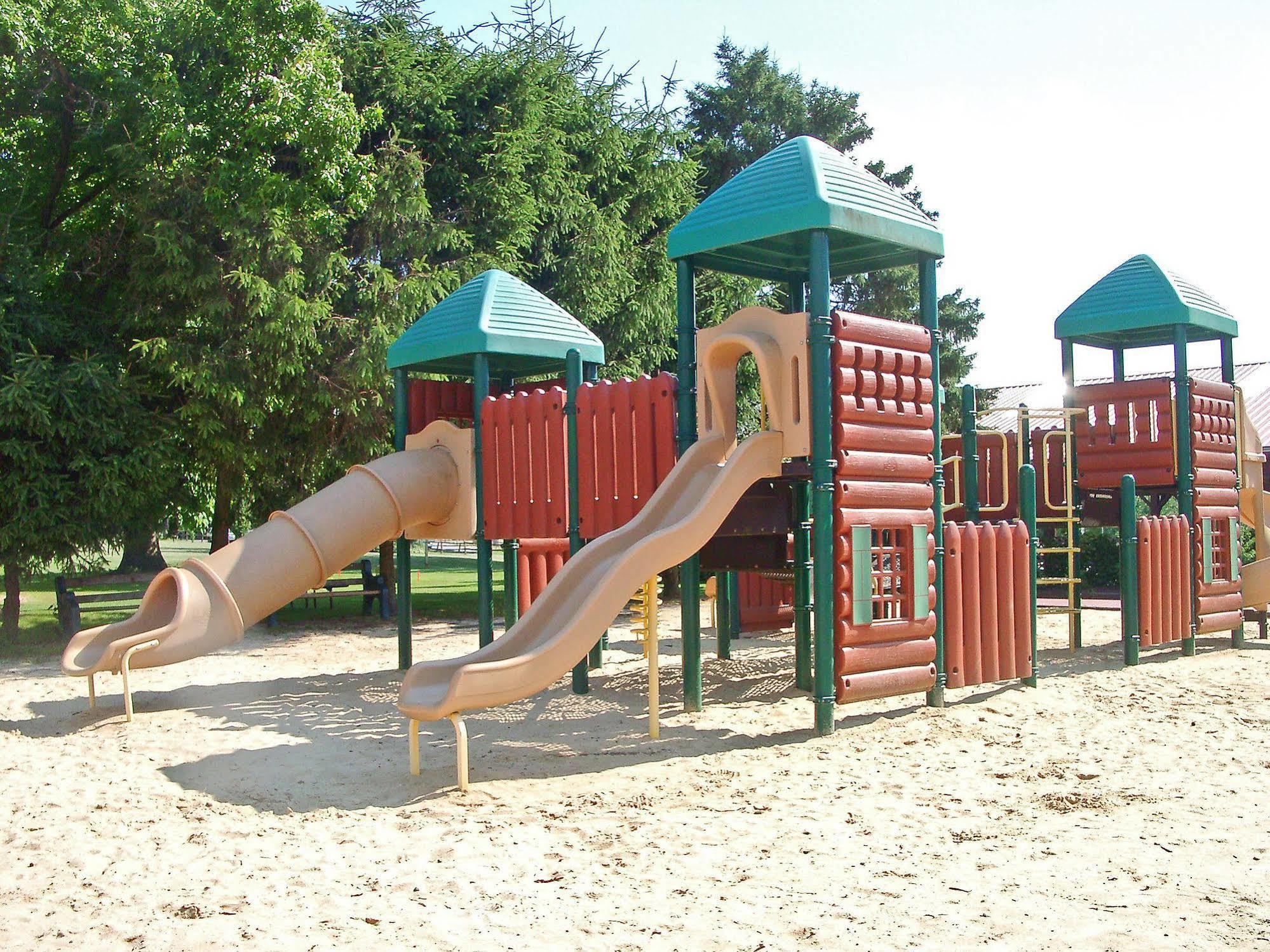 Circle M Rv & Camping Resort - Caravan Park Millersville Esterno foto