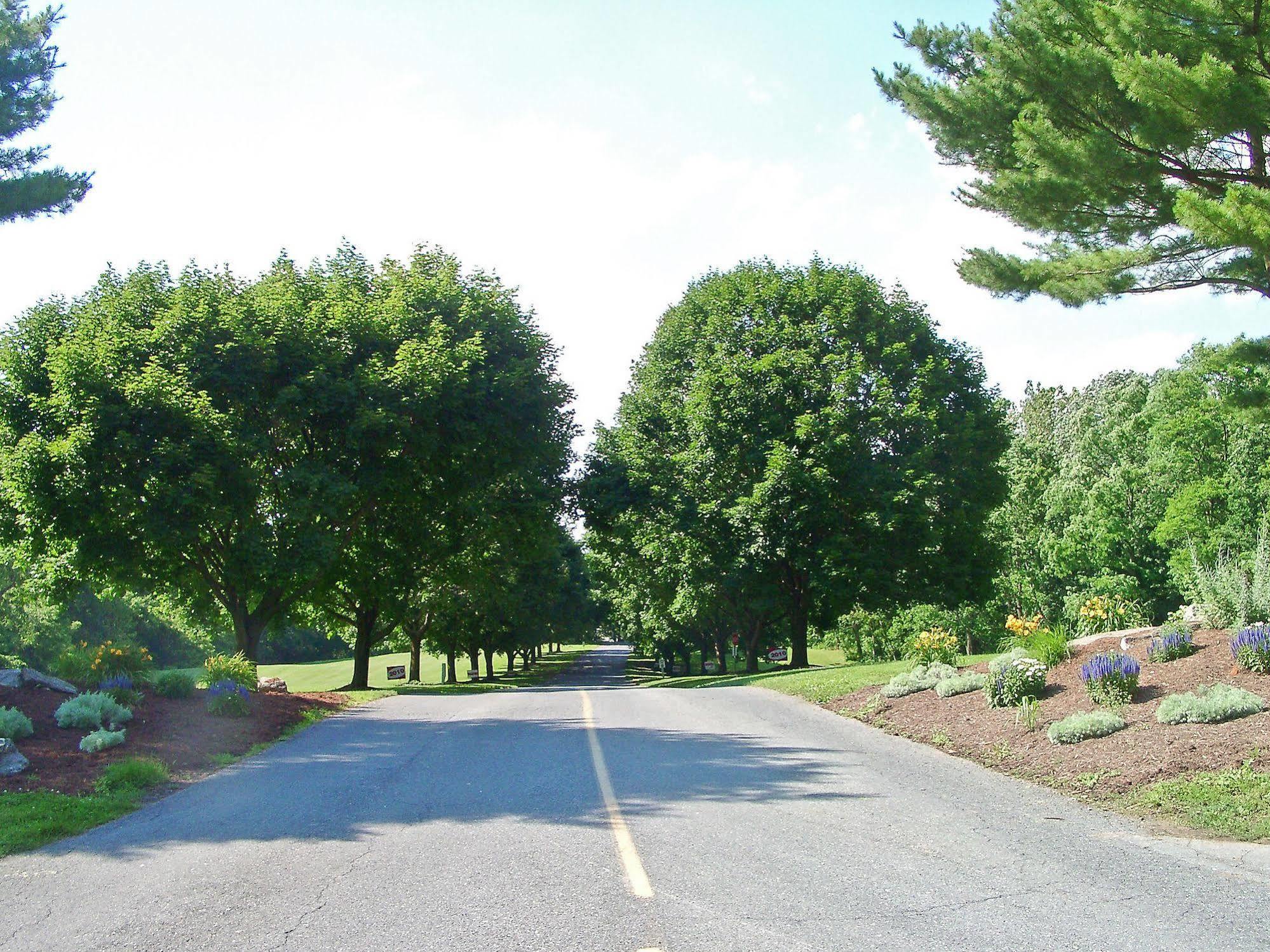 Circle M Rv & Camping Resort - Caravan Park Millersville Esterno foto