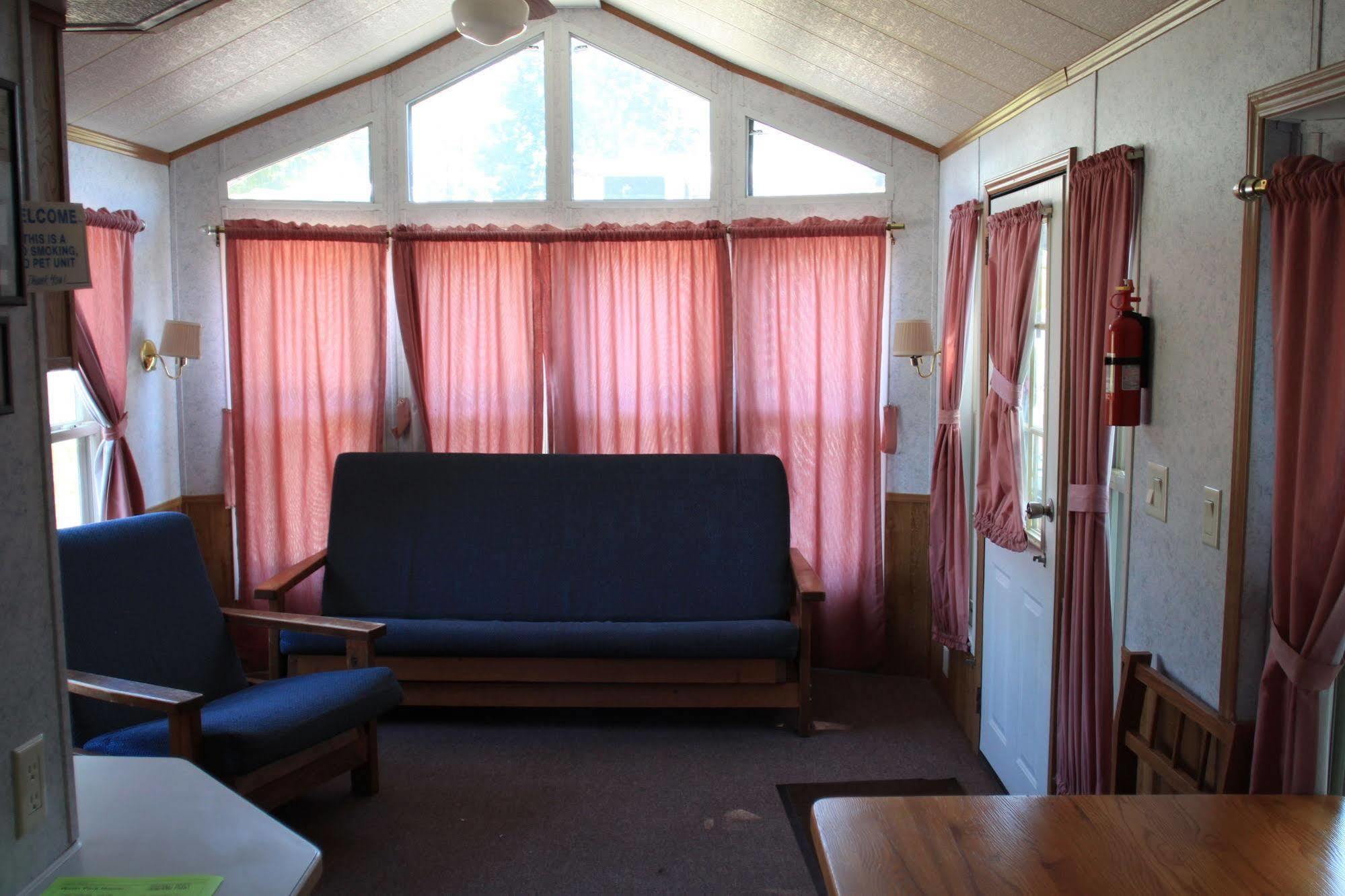 Circle M Rv & Camping Resort - Caravan Park Millersville Esterno foto